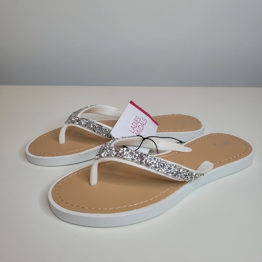 White Thong Flip Flop Sandals with Sparkle Glitter Size Women's Small 6/7 - Picture 2 of 5